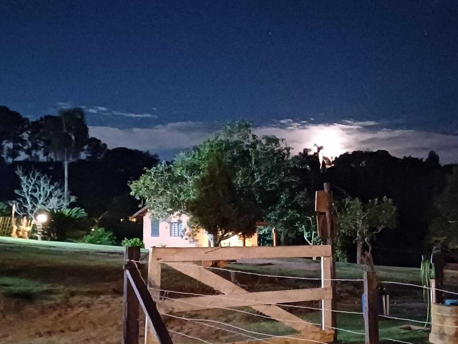 Pousada Sitio Da Terra E Arte São Roque Eksteriør billede